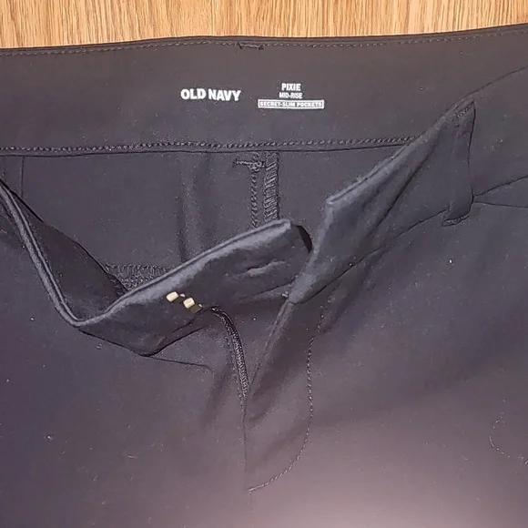 ON Pixie Pants - Picture 2 of 3